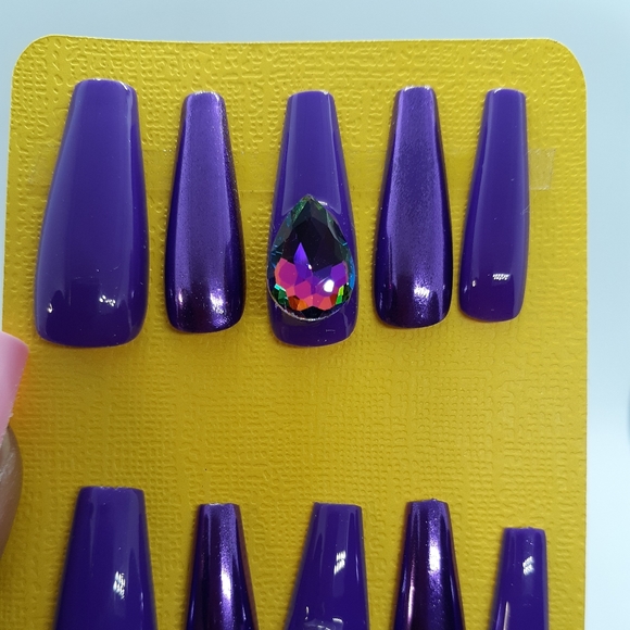 Royal Purple Chrome Press on Nails - Picture 4 of 4